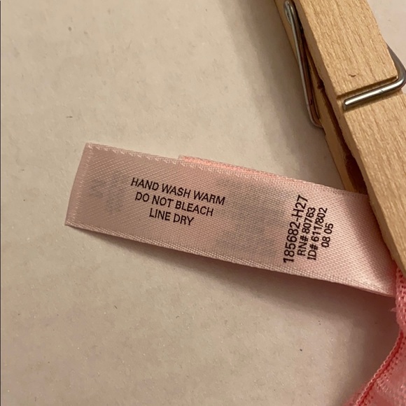 NEW 2006 vintage Victoria’s Secret floral embroidery mesh bra & v-string - Picture 9 of 9